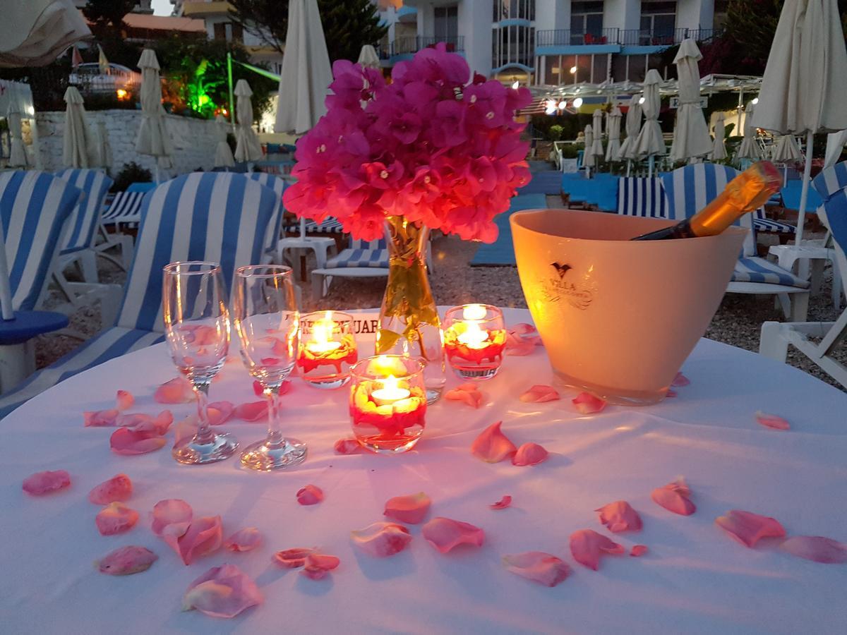 Cocktail & Dreams - Beach Hotel Sarande Ngoại thất bức ảnh