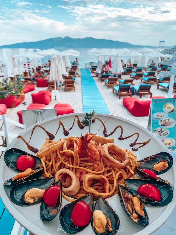 Cocktail & Dreams - Beach Hotel Sarande Ngoại thất bức ảnh